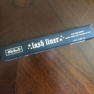 Kat Von D Lash Liner